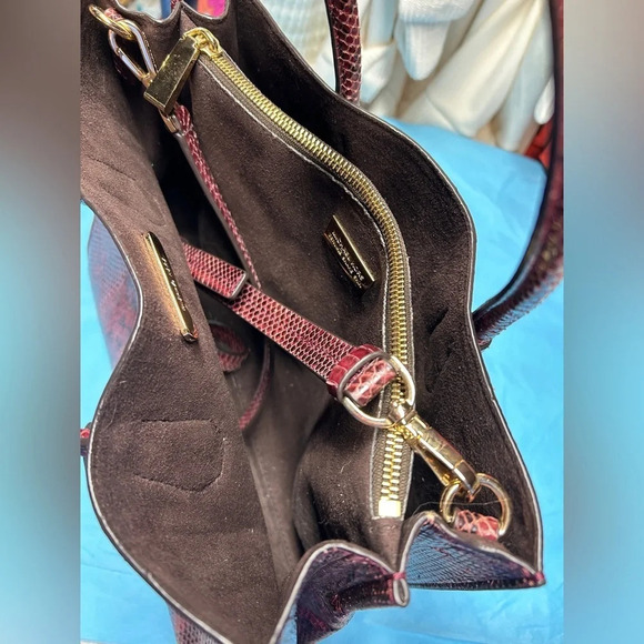 Michael Kors Mercer Python Accordion Crossbody Purse Tote - Picture 2 of 8